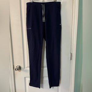 Figs high wasted Yola scrub pants medium/tall navy